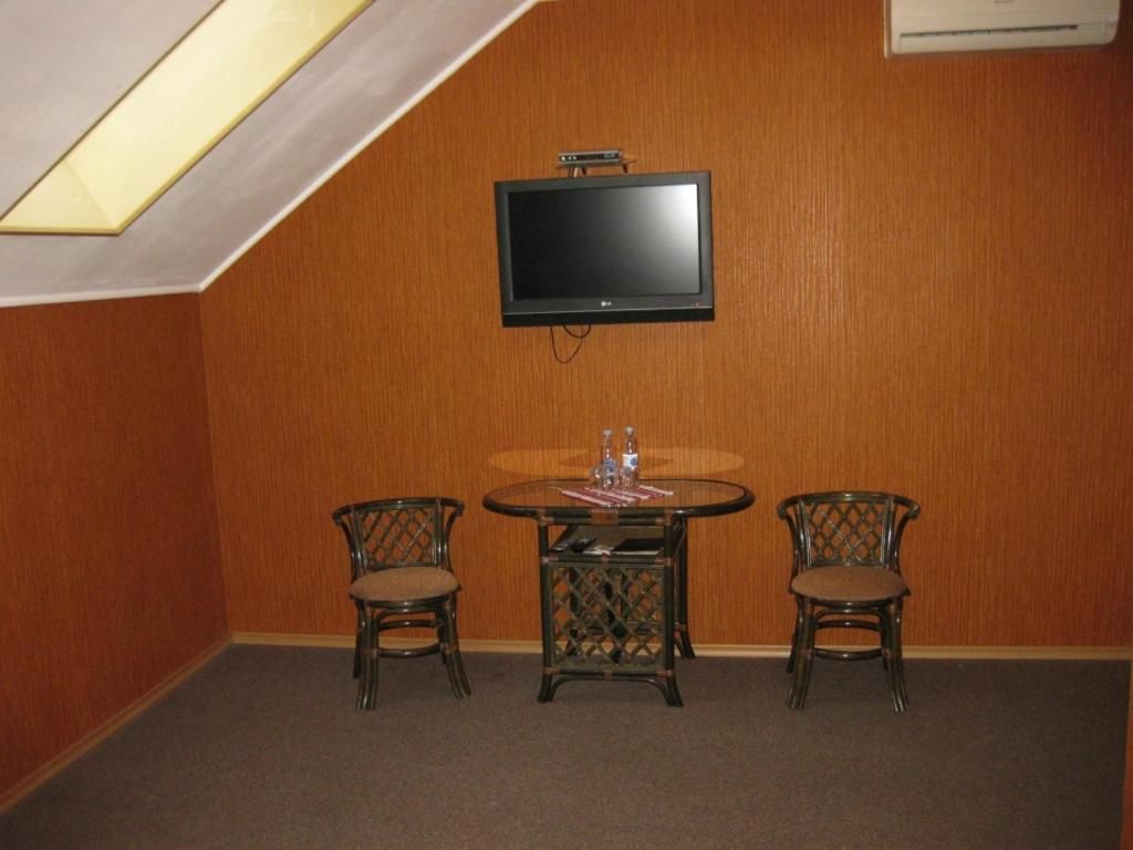 Отель Transit Hotel Дьяковцы-5