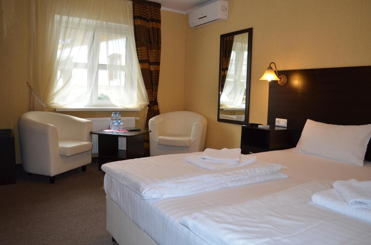 Отель Transit Hotel Дьяковцы-8